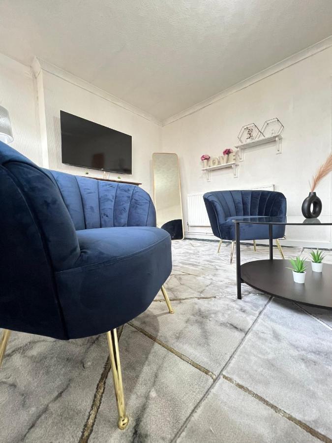 Entire 3 Bedroom Luxury Apartment In London With Private Balcony Zewnętrze zdjęcie